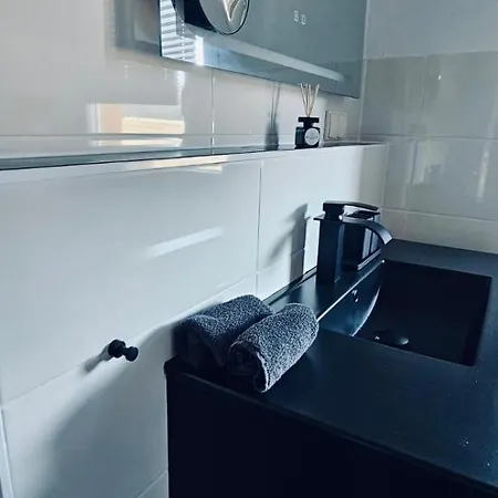 Soulmates - Apartment *