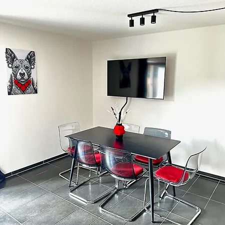 Apartment Soulmates - *